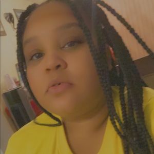 Meet your Posher, Elisha